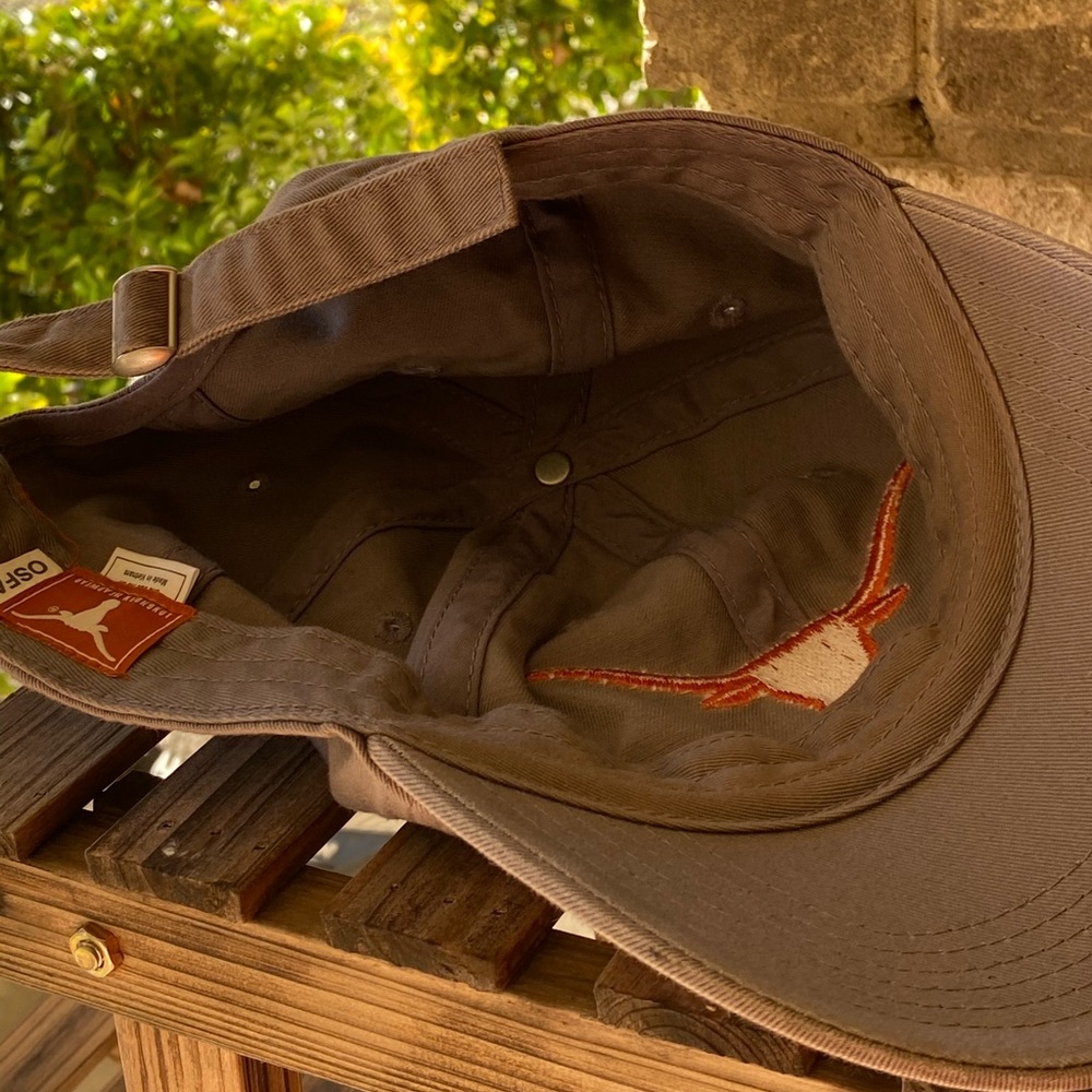 UT hat - Picture 2 of 5